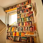 Bett Im Heu-koje Mit Schlafsack Free Wifi Farmház Hausbreitenbach