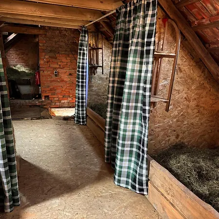 Heu-koje Free Wifi Schlafsack Farm stay